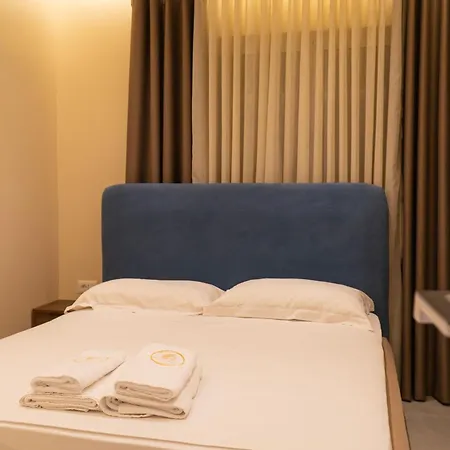 Oyster Seaview * Sarande